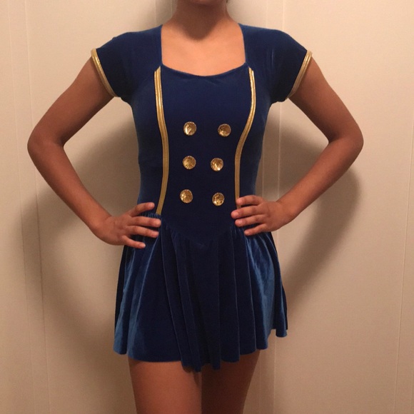 Velvet Girls Costume - Picture 1 of 2